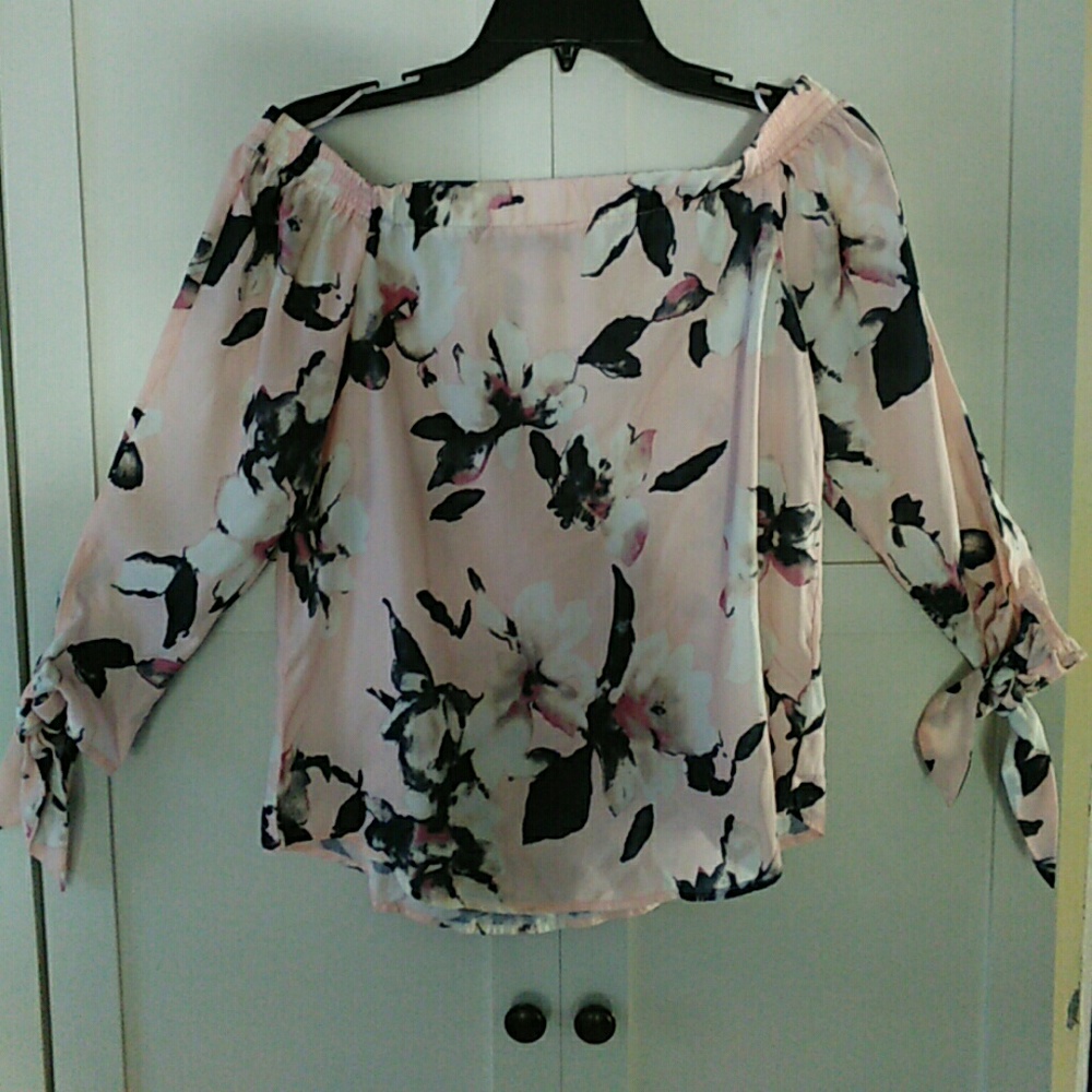 Pink Off Shoulder Flower Blouse